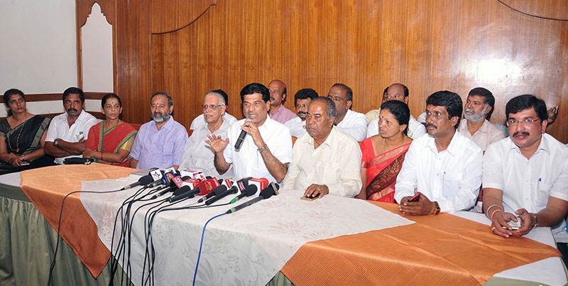 ಫೆ.10 ರಂದು ದೇವೇಗೌಡರ ಸಾಧನೆಯ ಶಿಖರಾರೋಹಣ ಕೃತಿ ಬಿಡುಗಡೆ